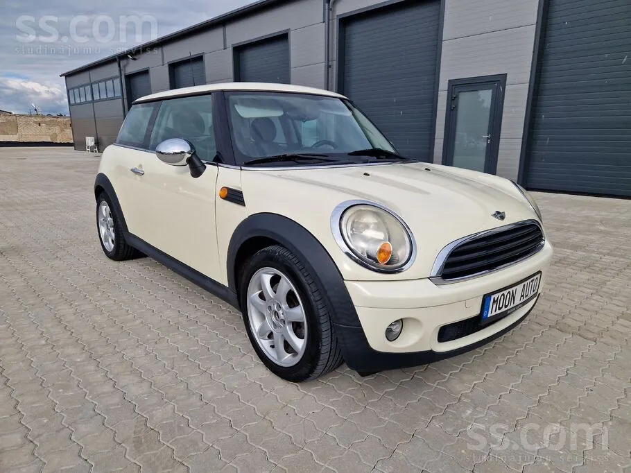Mini One 2009 photo 3