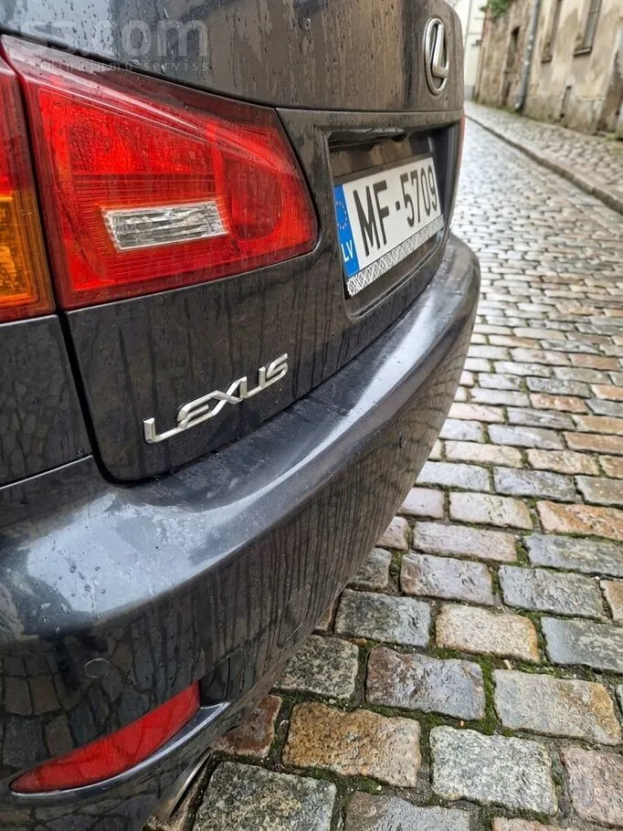Lexus Is 2006 photo 3