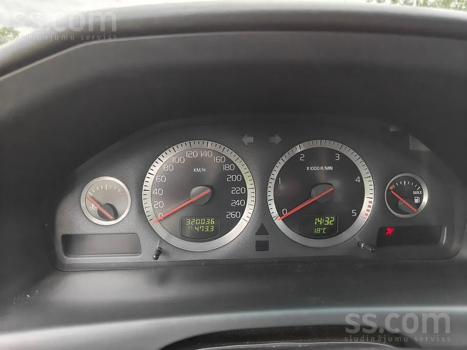 Volvo S60 2008 photo 2