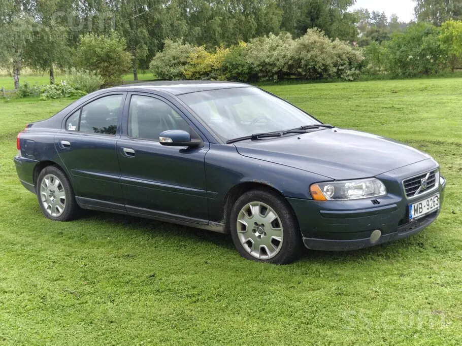 Volvo S60 2008 photo 4