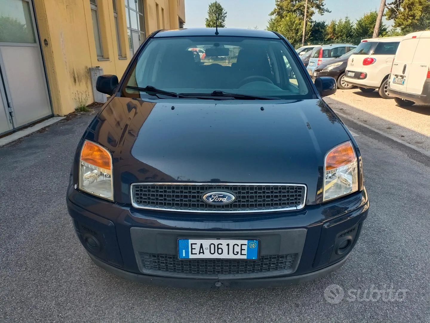 Ford Fusion 2010 photo 3