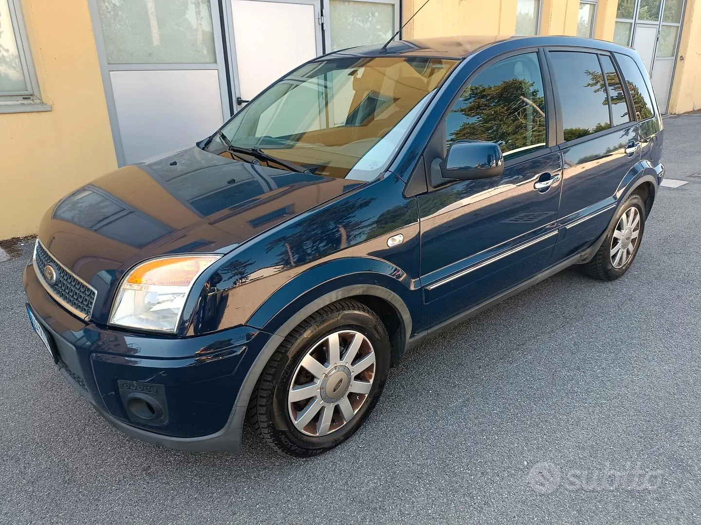Ford Fusion 2010 photo 4