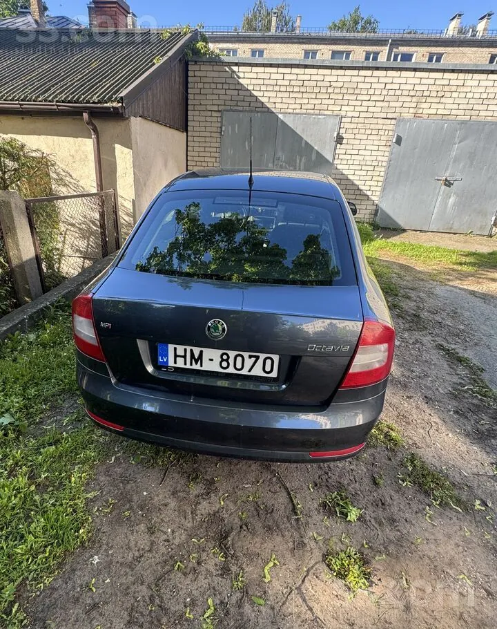 Skoda Octavia 2010 photo 3