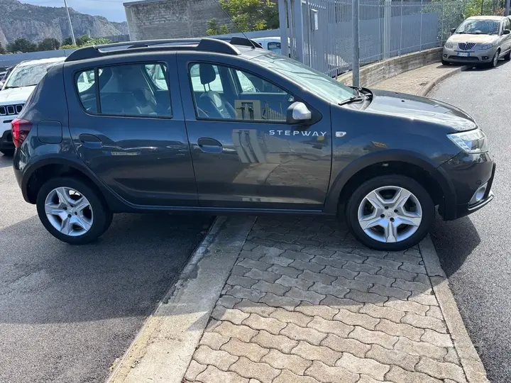 Dacia Sandero Stepway 2017 photo 5