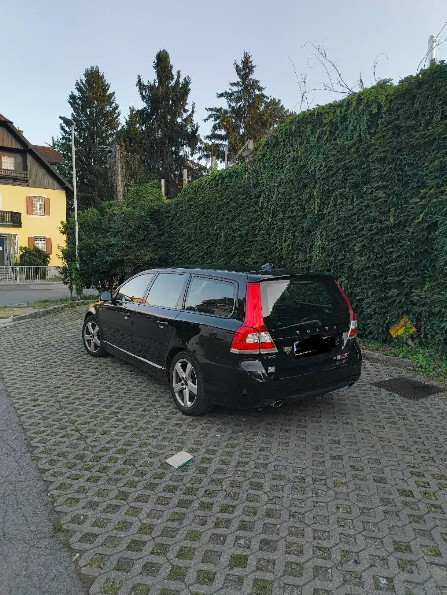 Volvo V70 2014 photo 3