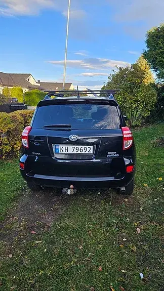 Toyota Rav4 2011 photo 2