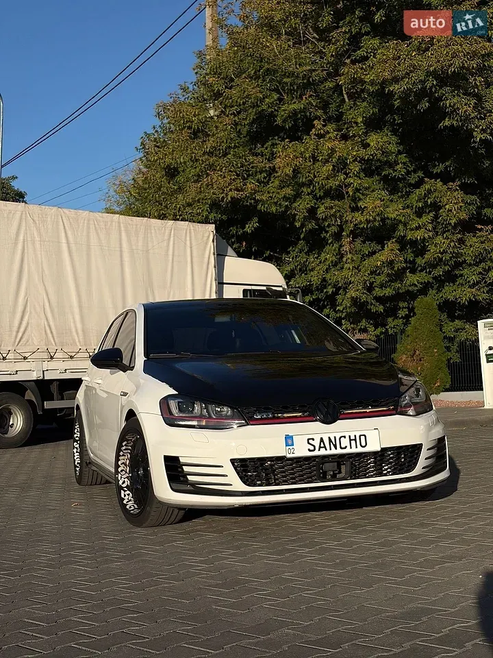 Volkswagen Golf Gti