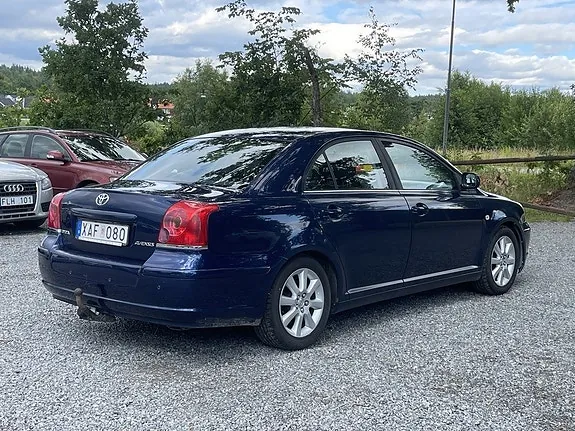 Toyota Avensis 2005 photo 3