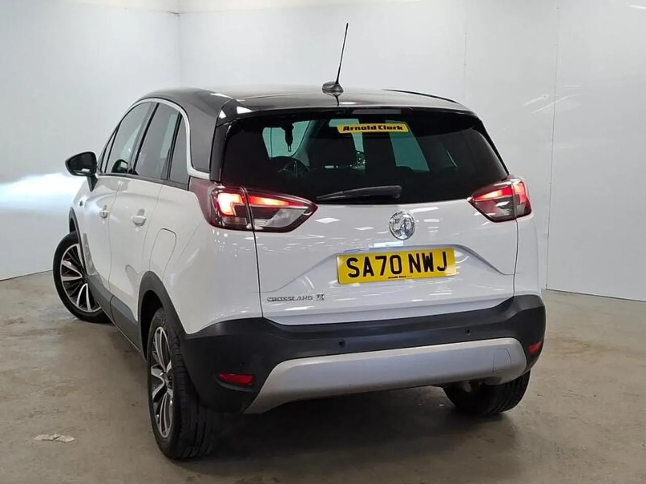 Vauxhall Crossland X 2020 photo 2