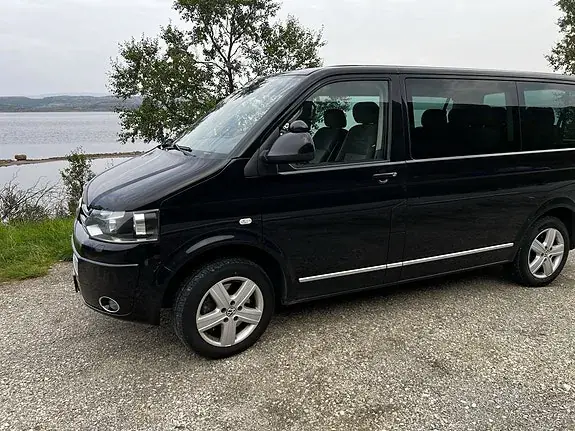 Volkswagen Caravelle 2012 photo 4