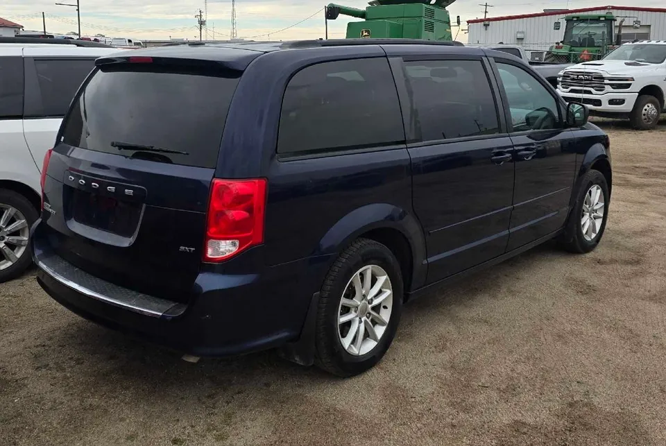 Dodge Grand Caravan 2017 photo 4