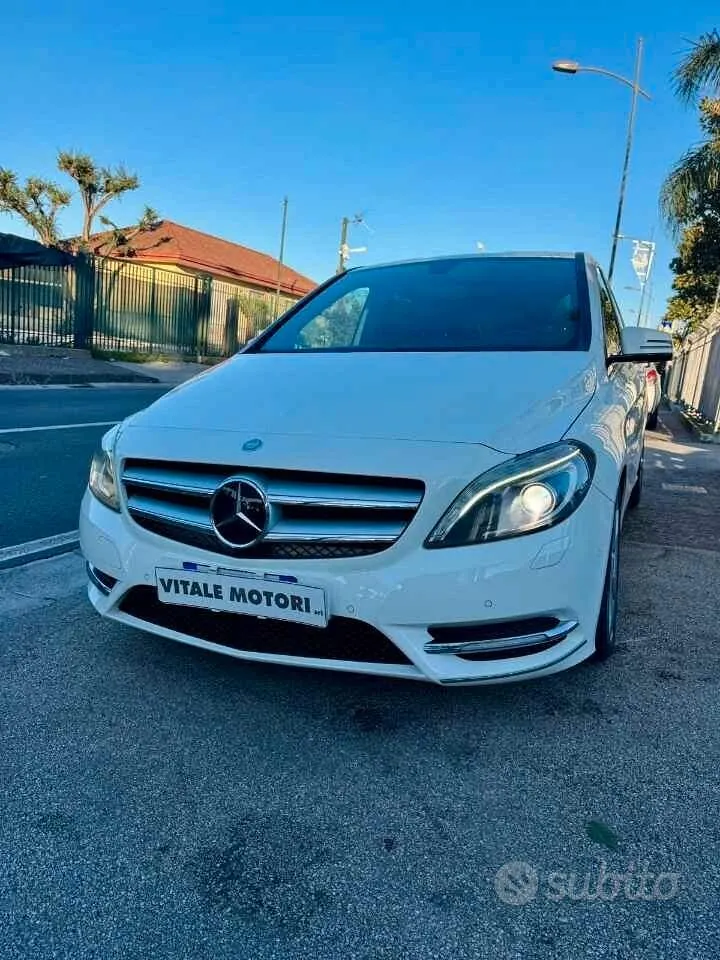 Mercedes-Benz B 200 Cdi 2012 photo 4