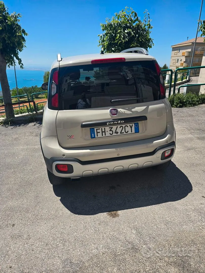 Fiat Panda Cross 2017 photo 2