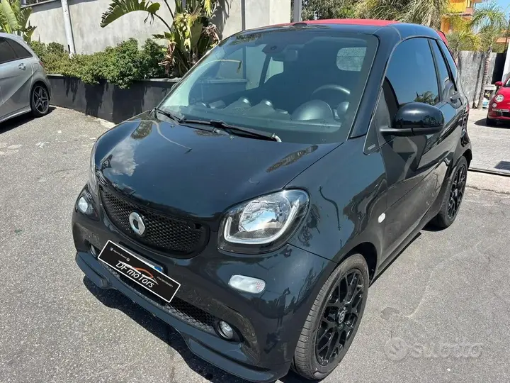 Smart Fortwo 2019 photo 2