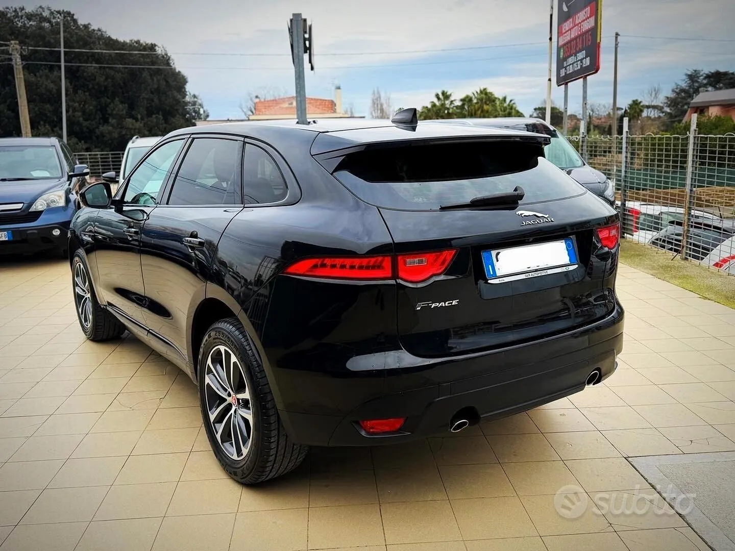 Jaguar F-Pace 2020 photo 4