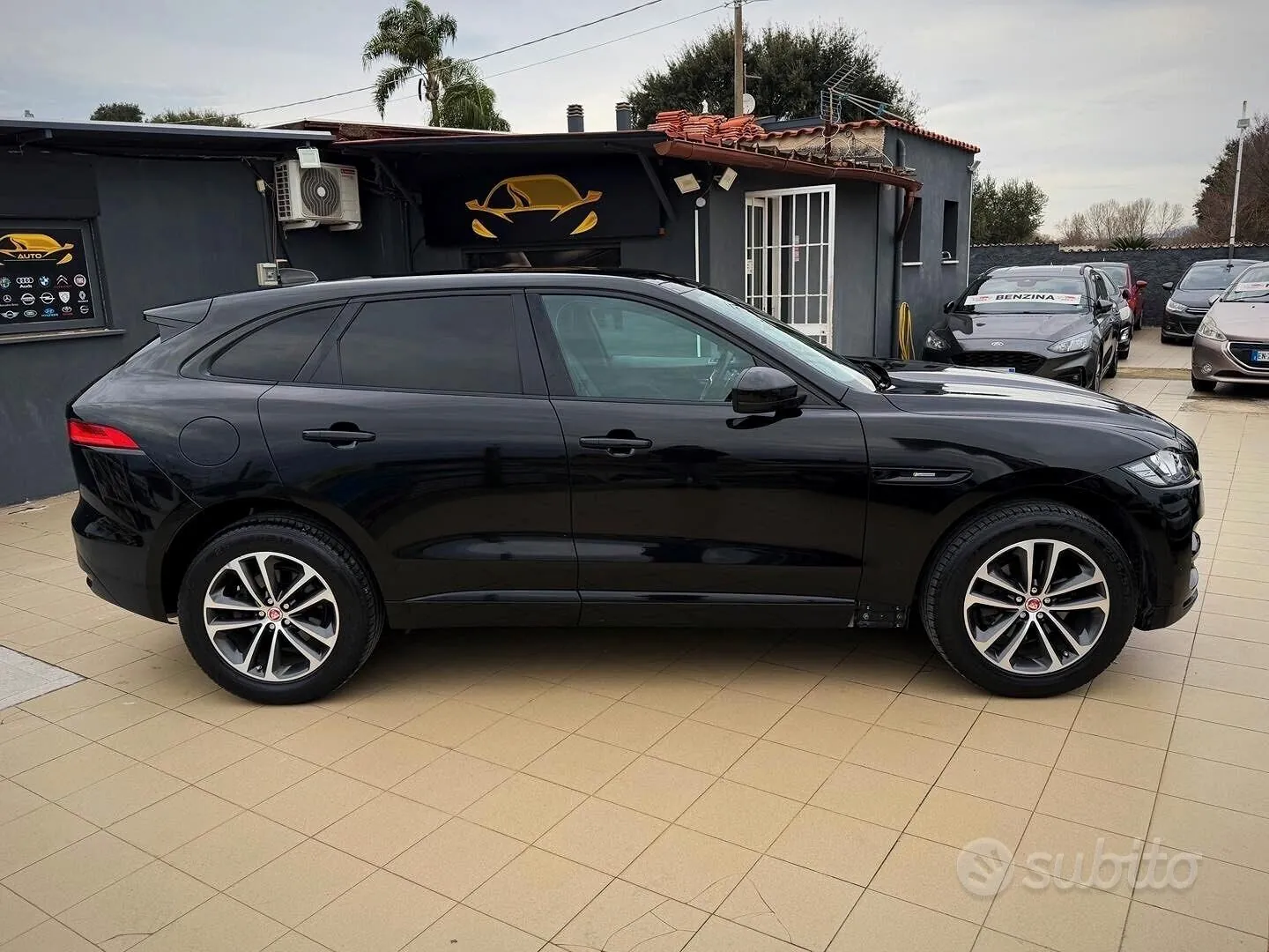 Jaguar F-Pace 2020 photo 5