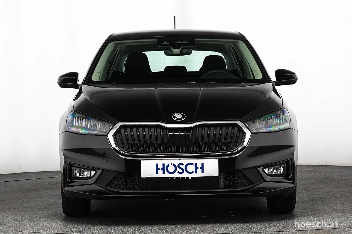 Skoda Fabia 2026 photo 2