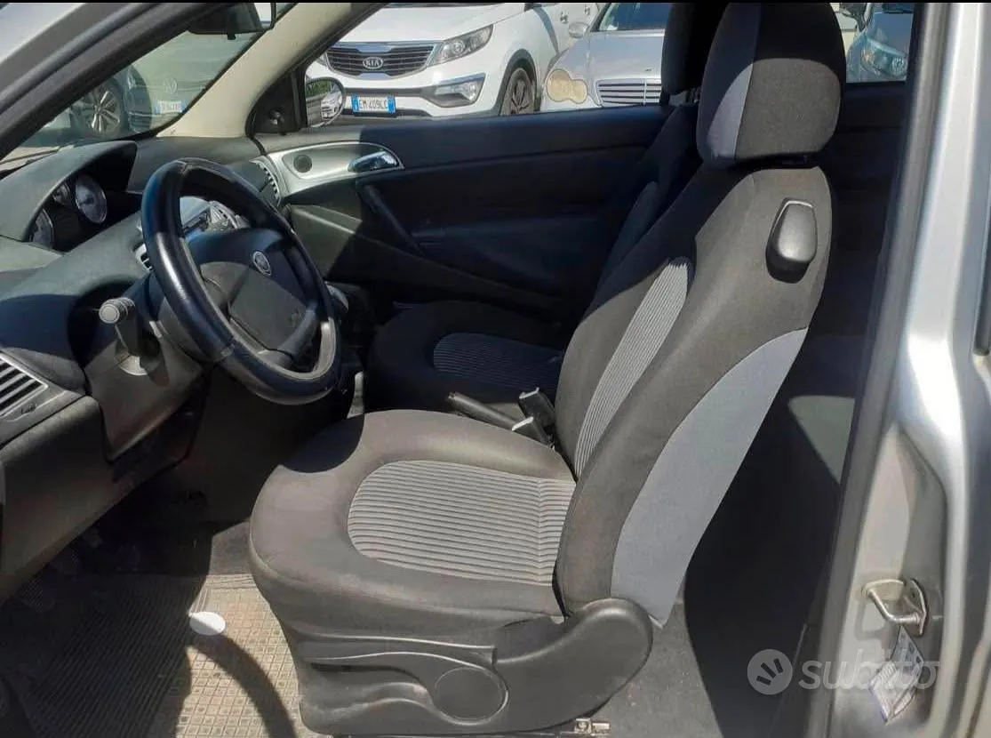 Lancia Ypsilon 2009 photo 5