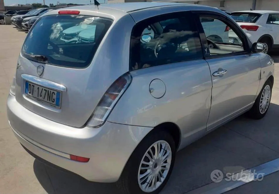 Lancia Ypsilon 2009 photo 4