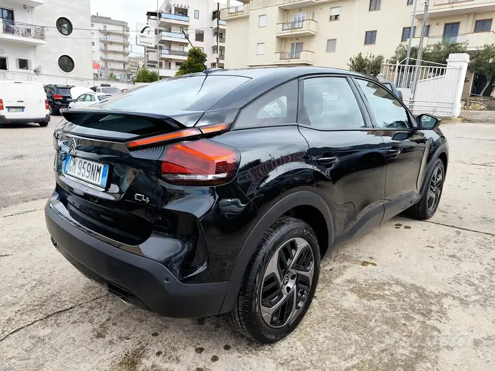 Citroen C4 2022 photo 3