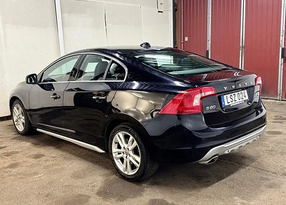 Volvo S60 2012 photo 3