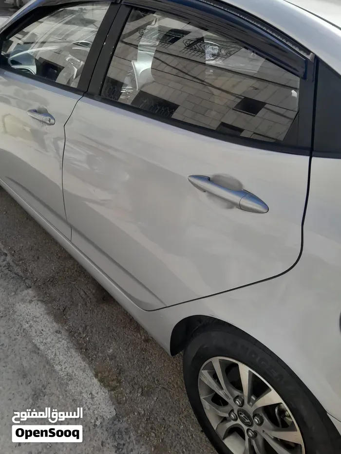 Hyundai Accent 2016 photo 3