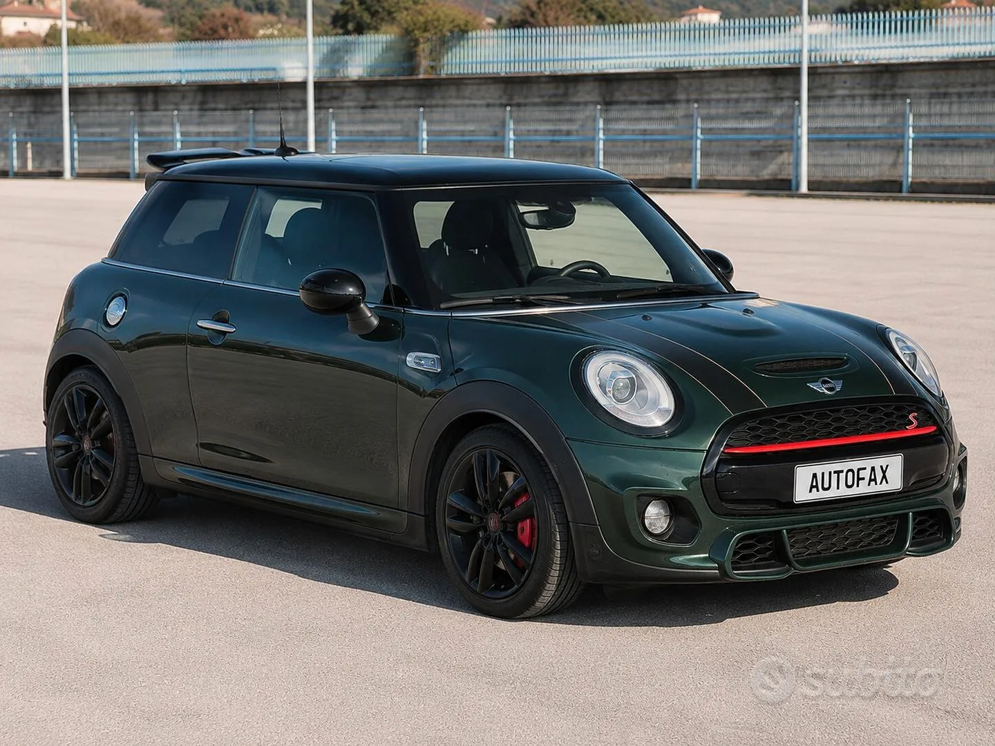 Mini Cooper S 2015 photo 3