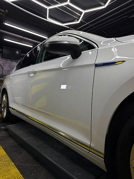 Volkswagen Passat 2016 photo 2