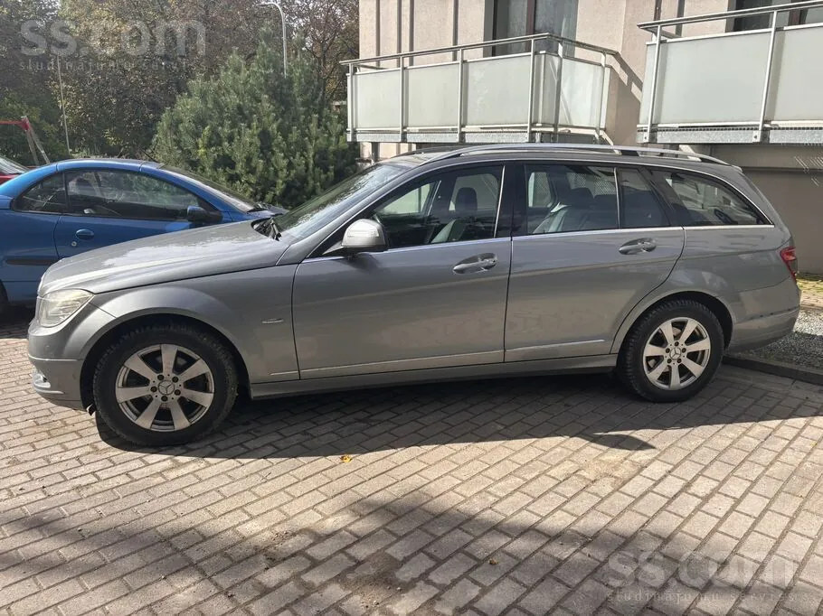 Mercedes-Benz C200 2008 photo 2