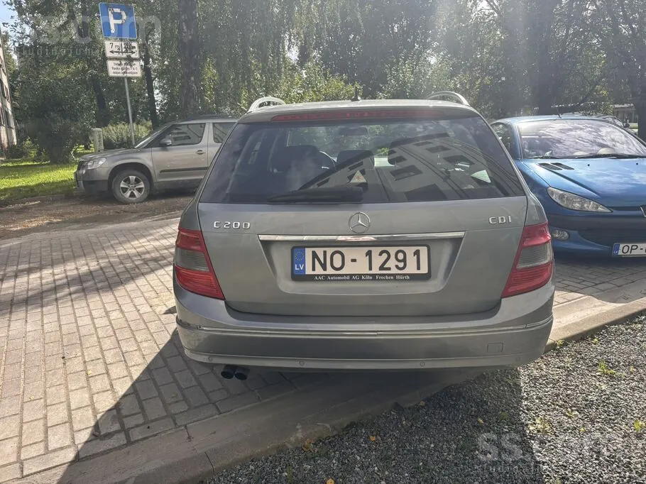 Mercedes-Benz C200 2008 photo 4