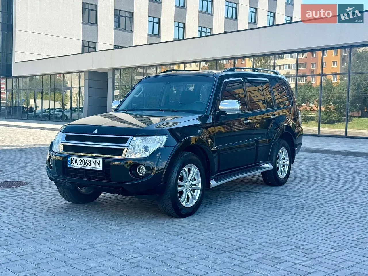 Mitsubishi Pajero Wagon 2015 photo 4