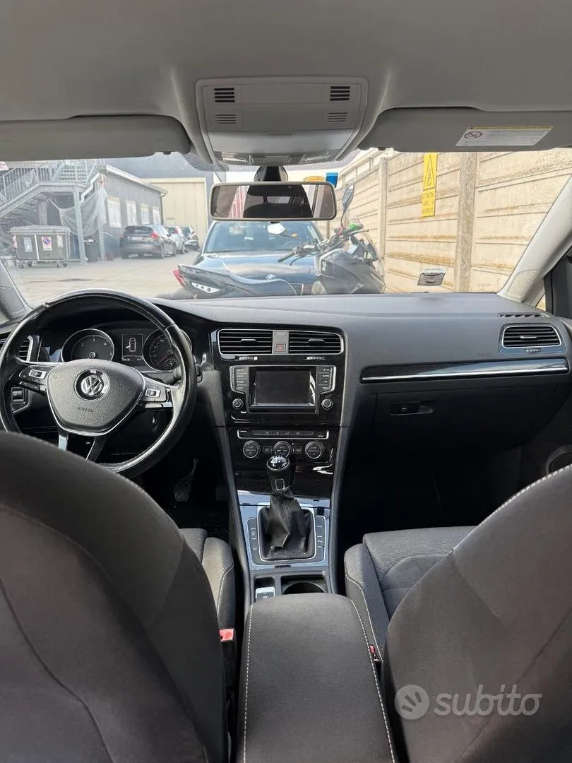 Volkswagen Golf 2014 photo 2