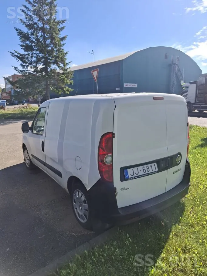 Fiat Doblo 2013 photo 3