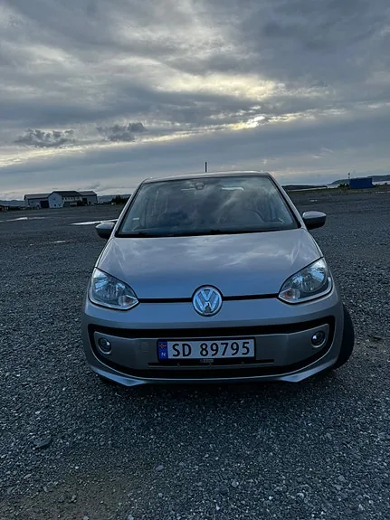 Volkswagen Up 2015 photo 2