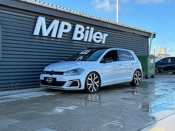 Volkswagen Golf 7