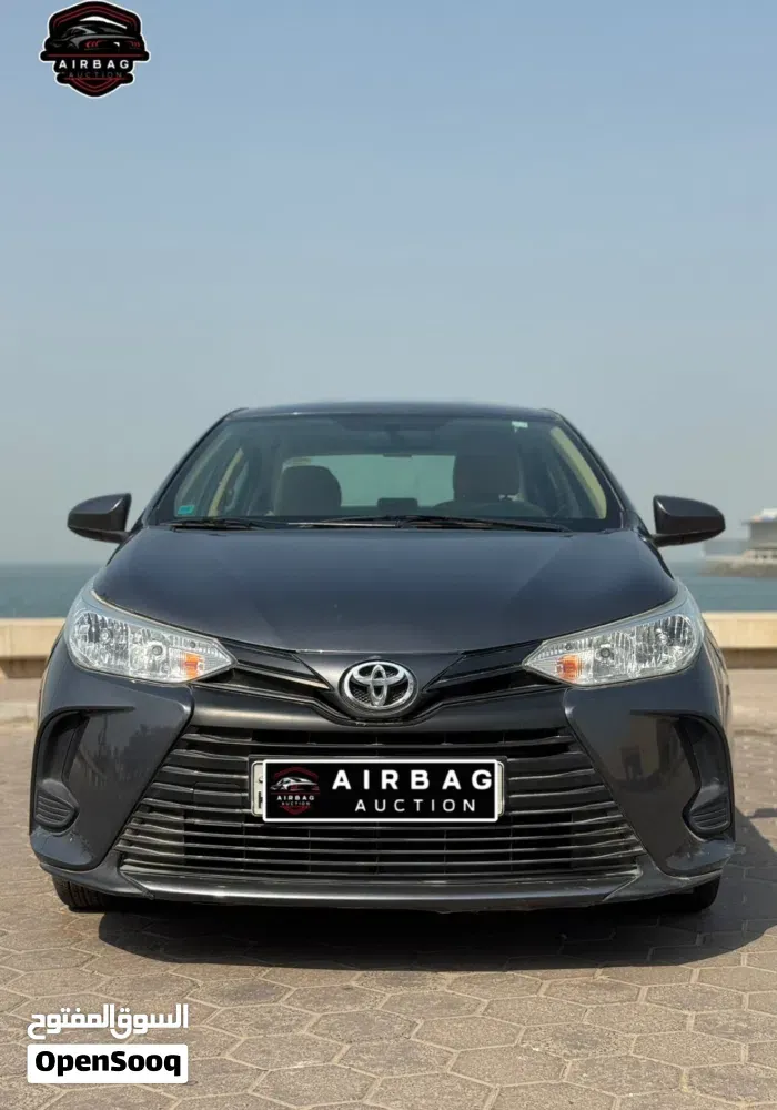 Toyota Yaris 2021 photo 2