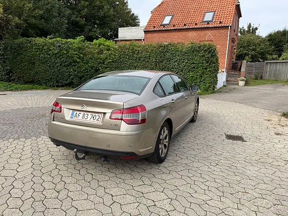 Citroen C5 2012 photo 3
