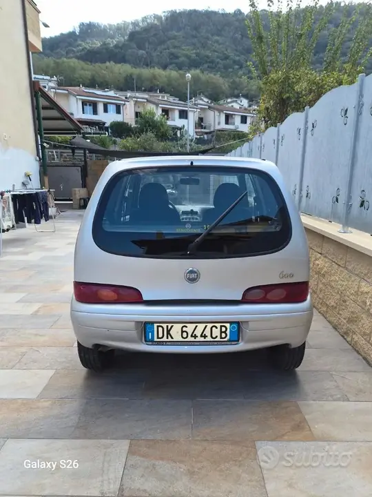 Fiat 600 2007 photo 2