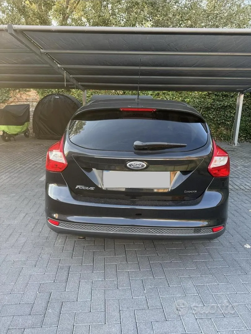 Ford Focus 2011 photo 4