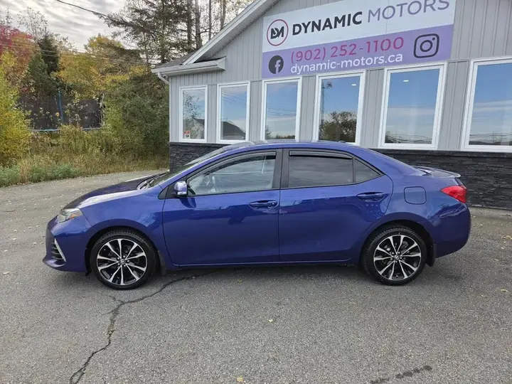 Toyota Corolla 2017 photo 2