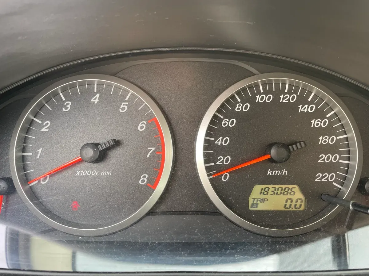 Mazda Mazda2 2005 photo 3