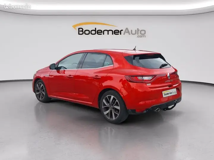 Renault Megane 2017 photo 3