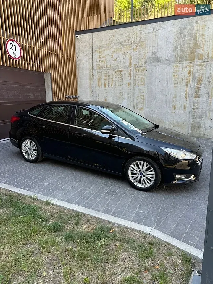 Ford Focus 2018 photo 4