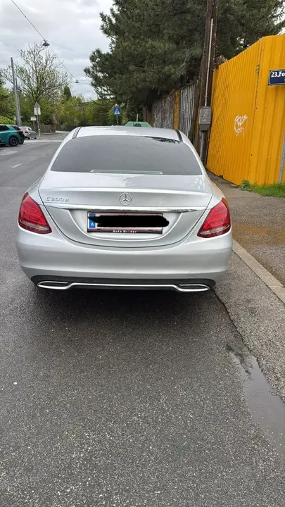 Mercedes-Benz C-Class 2017 photo 2