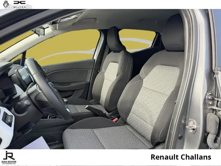 Renault Clio 2023 photo 3