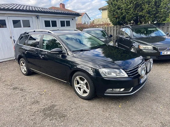 Volkswagen Passat 2012 photo 3