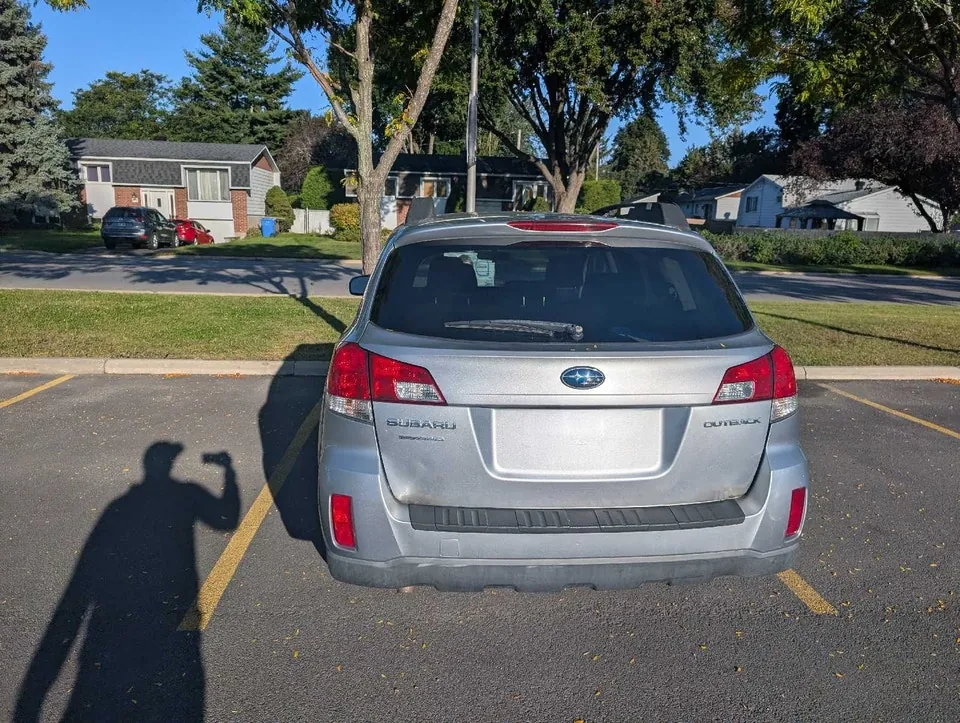Subaru Outback 2012 photo 3