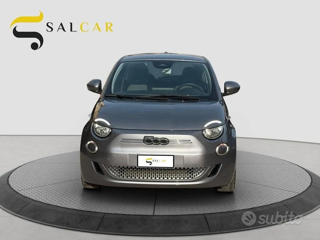 Fiat 500 500E 2020 photo 2