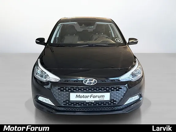 Hyundai I20 2015 photo 2