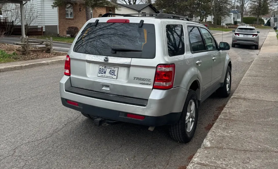 Mazda Tribute 2011 photo 3